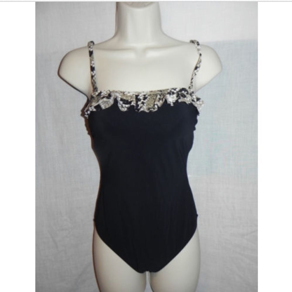 Profile Swimsuit 1pc Swimsuit Size 6 Womens Black